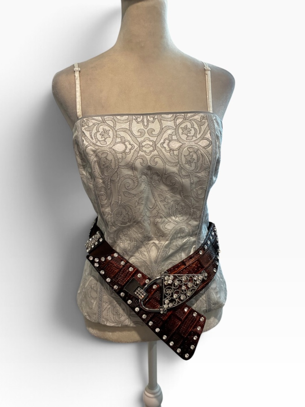 White House Black Market Embroidered Bustier Cami – Size 10 Brand New